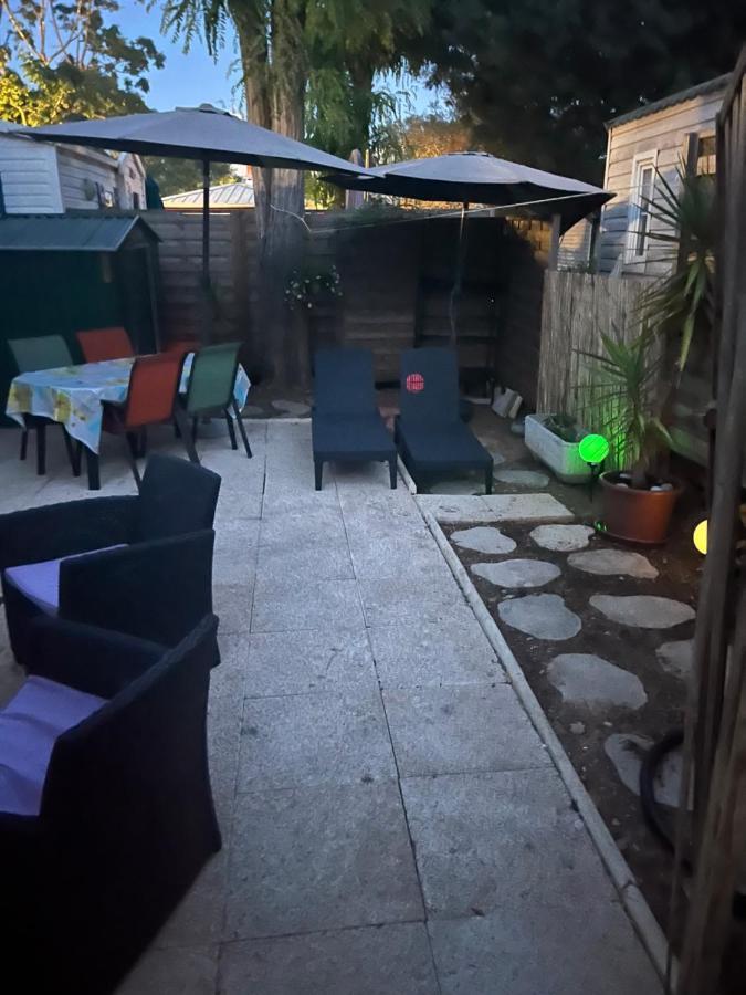 Mobil Home Bungalow 6 Personnes Villeneuve Loubet Plage Marina Baie Des Anges Zewnętrze zdjęcie